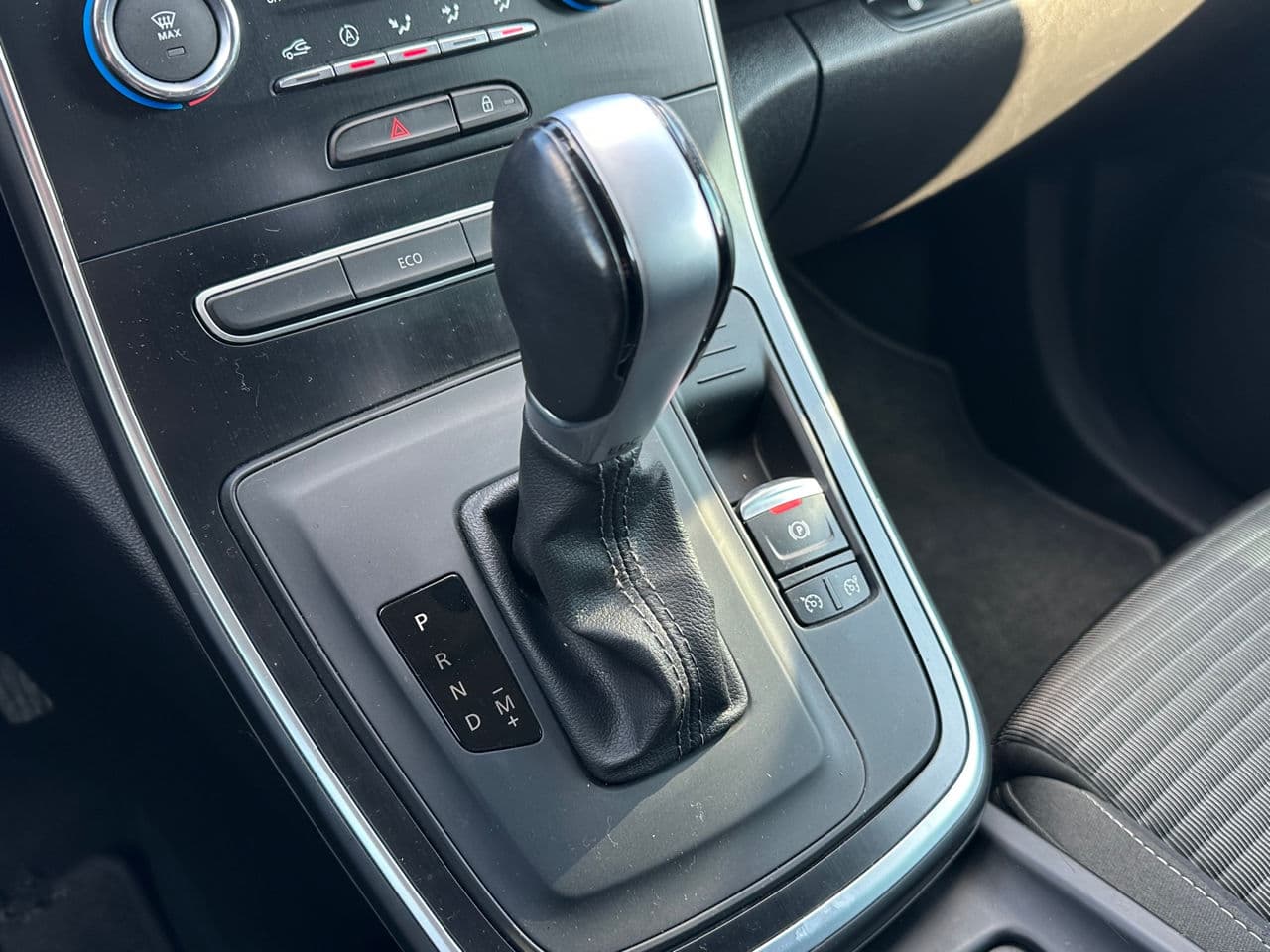 2018 Renault Grand Scenic — Miniatură 14
