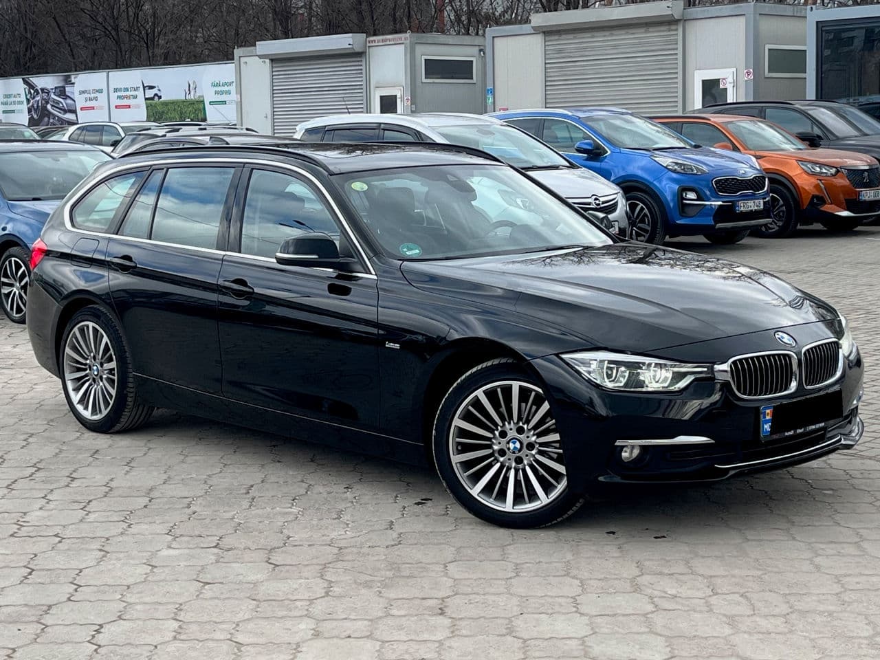 2017 BMW 318 — Miniatură 4