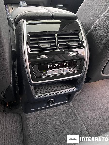 BMW X5 4.0i 2022 — Миниатюра 20