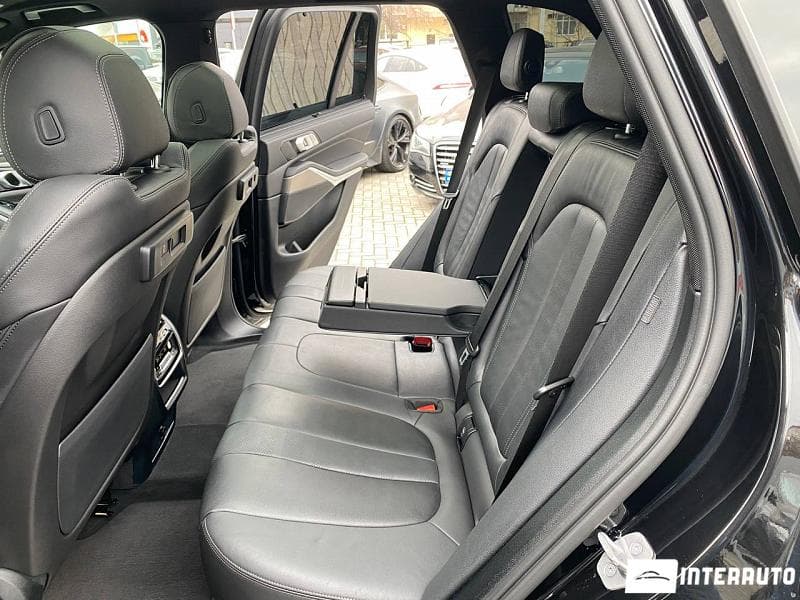BMW X5 4.0i 2022 — Миниатюра 7