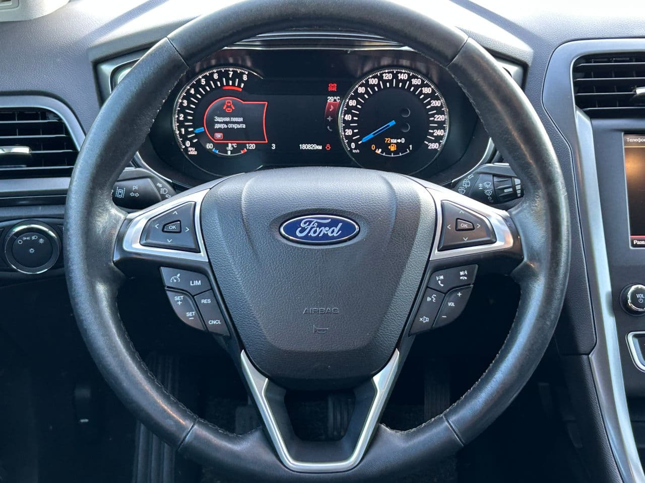 Ford Mondeo 2016 — Миниатюра 12