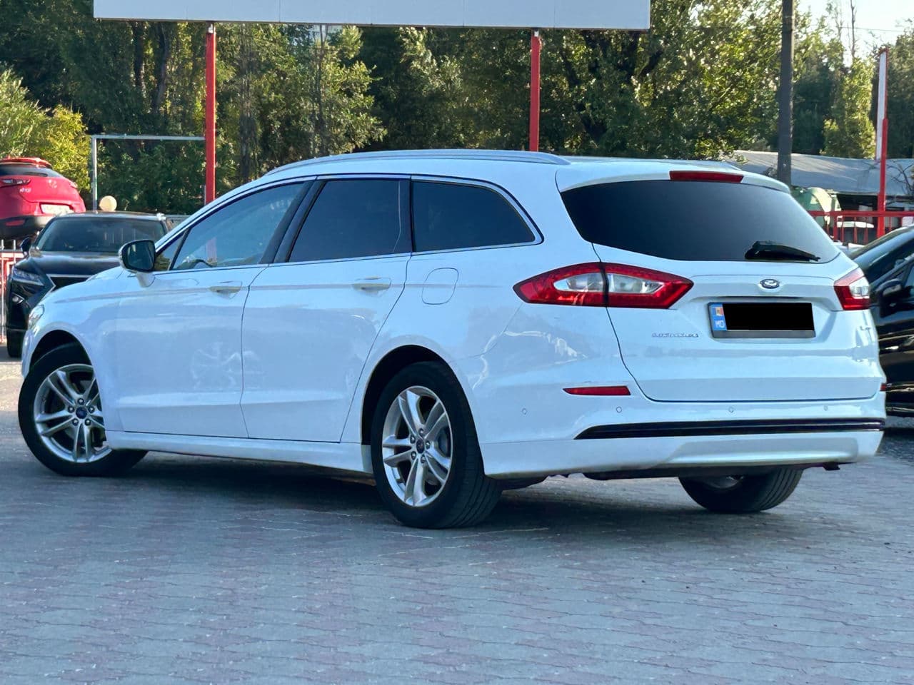 Ford Mondeo 2016 — Миниатюра 2