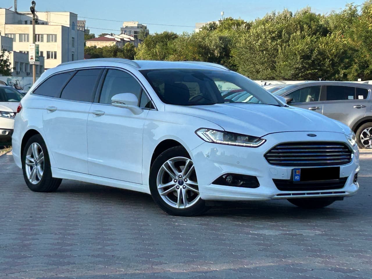 Ford Mondeo 2016 — Миниатюра 4