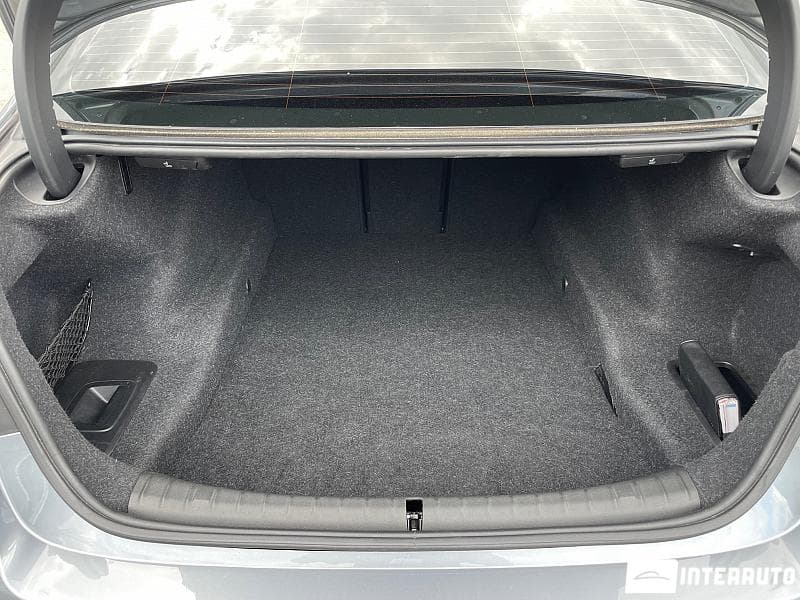 2017 BMW 530 — Miniatură 21
