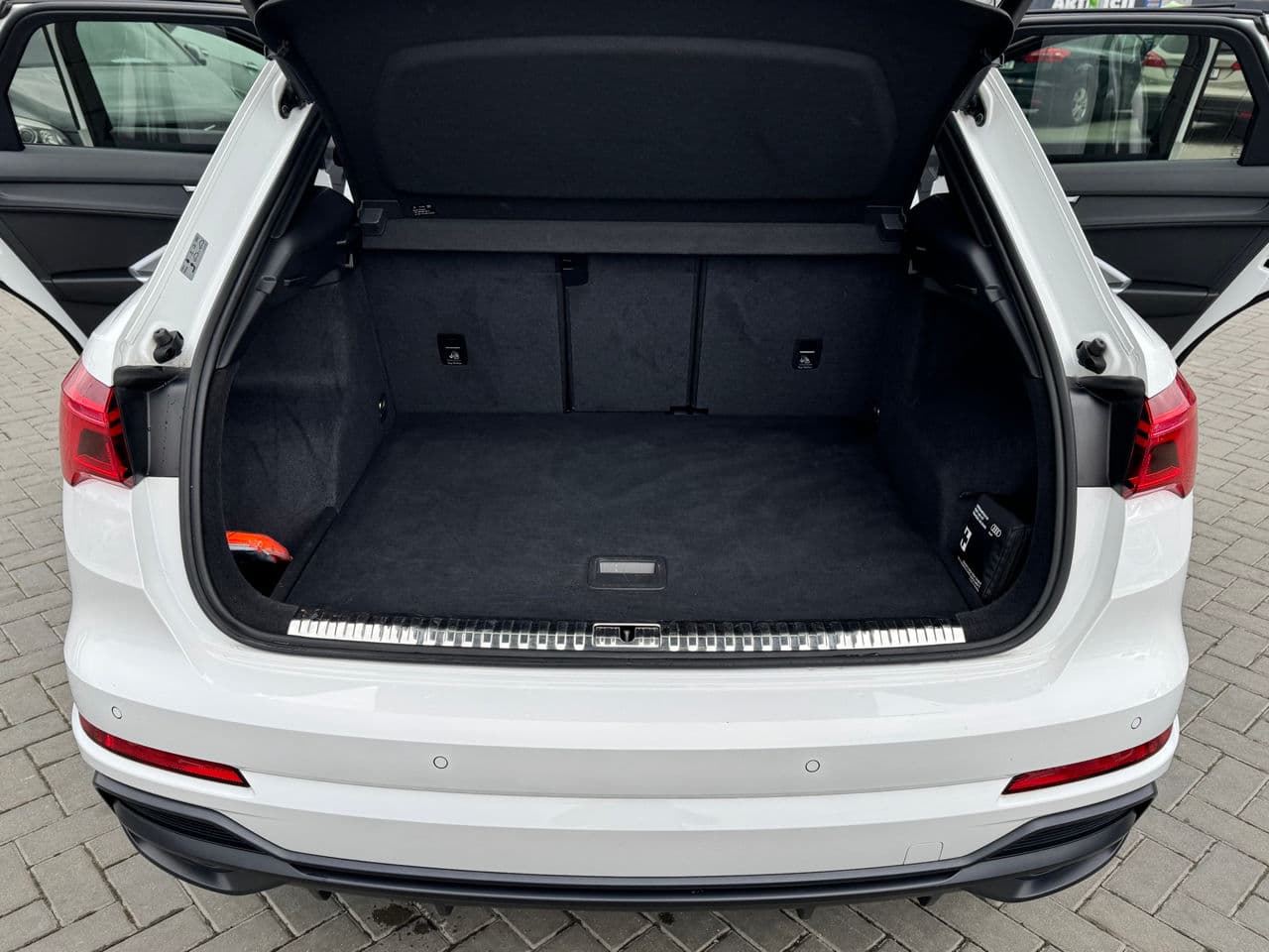 Audi Q3 2020 — Миниатюра 22