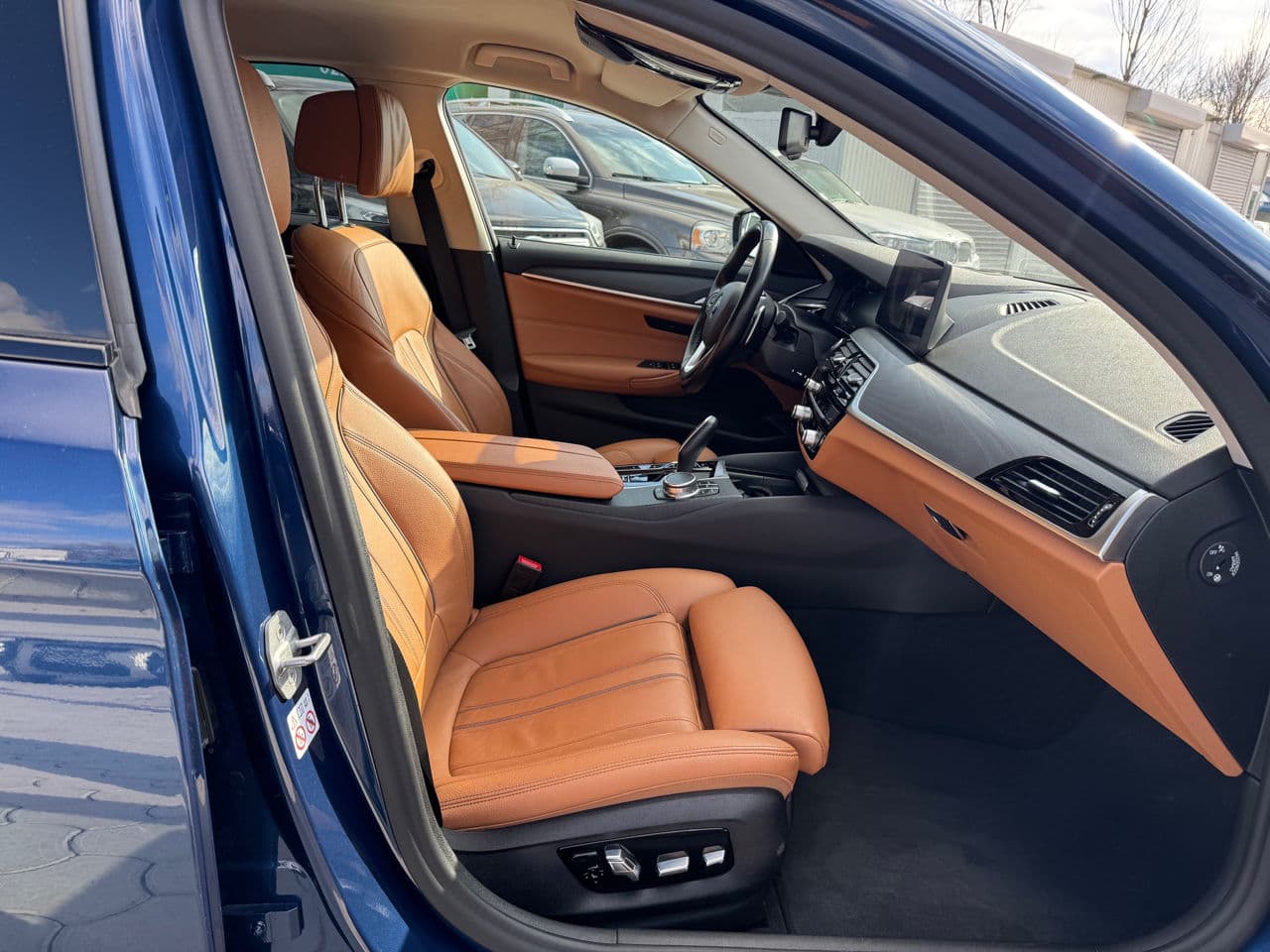 BMW 530e 2020 — Миниатюра 5