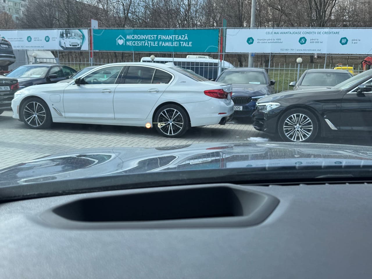 BMW 530e 2020 — Миниатюра 11