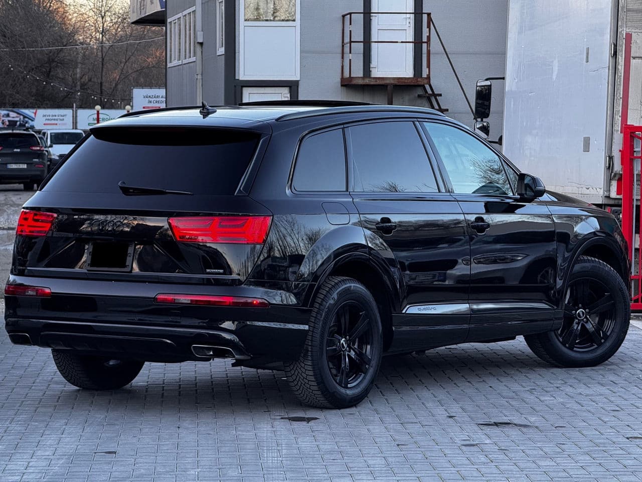 Audi Q7 2018 — Миниатюра 3