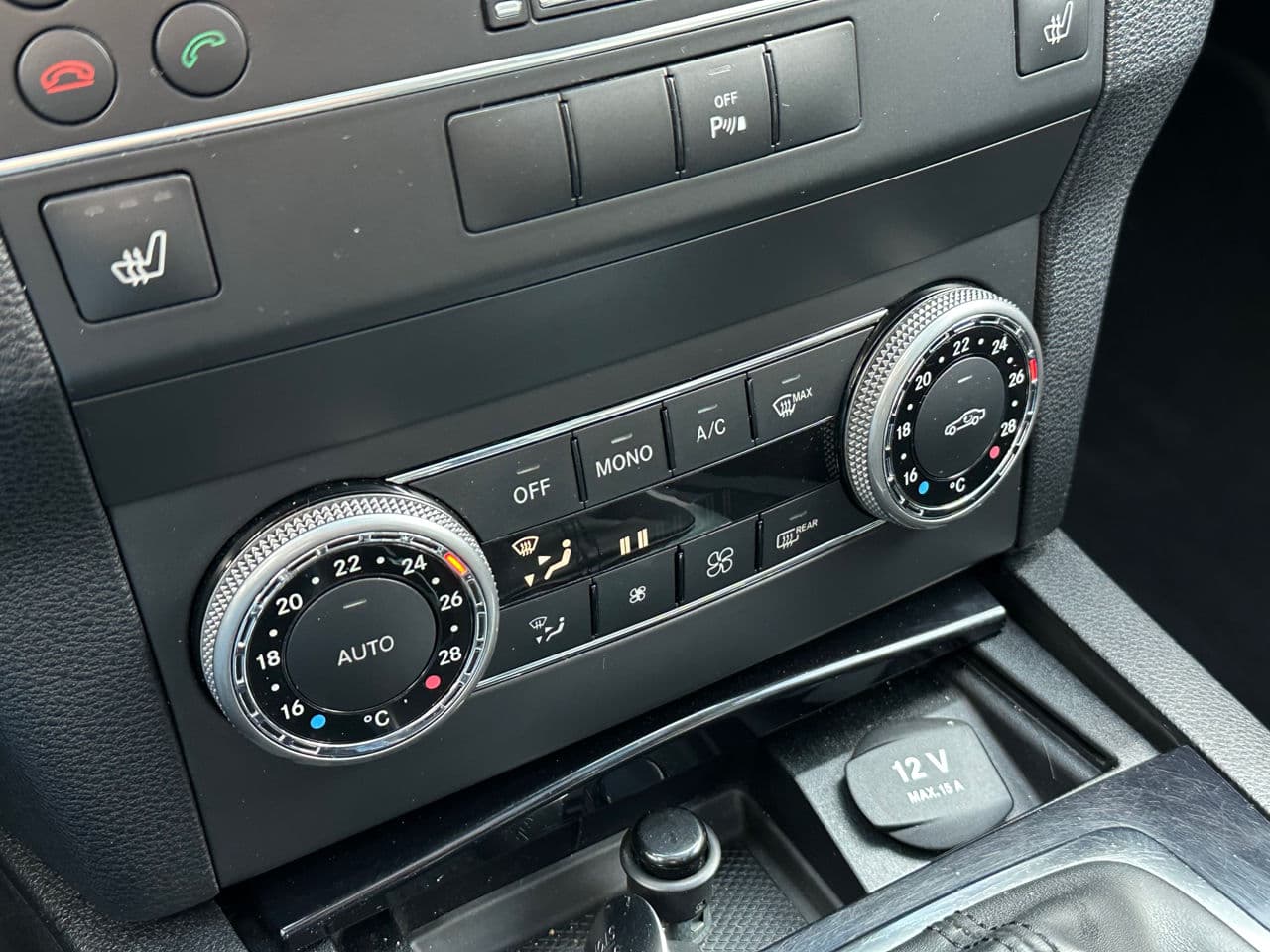 2011 Mercedes GLK 220 — Miniatură 15