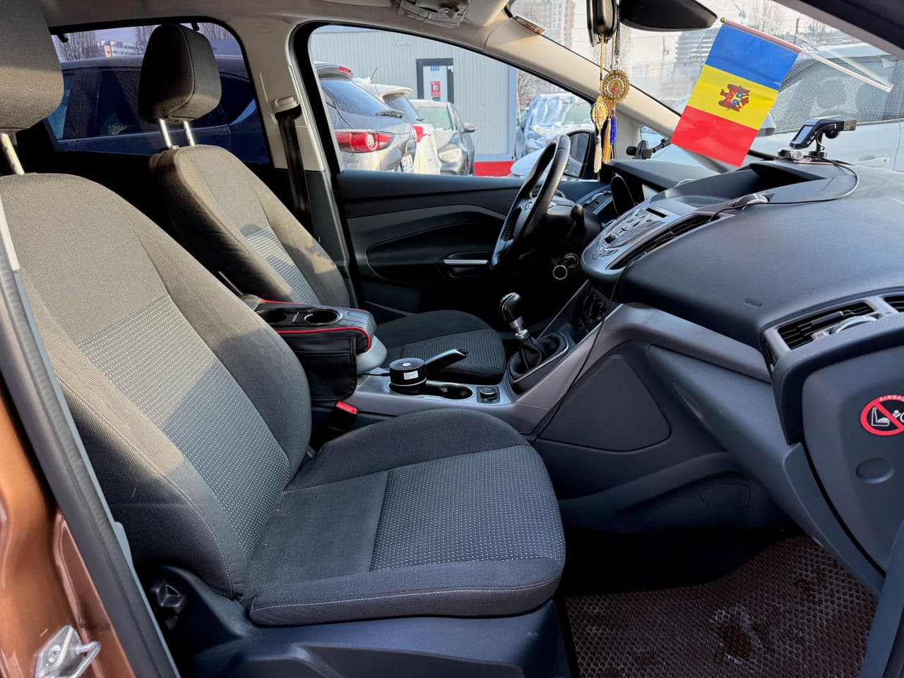2014 Ford C-MAX — Miniatură 15