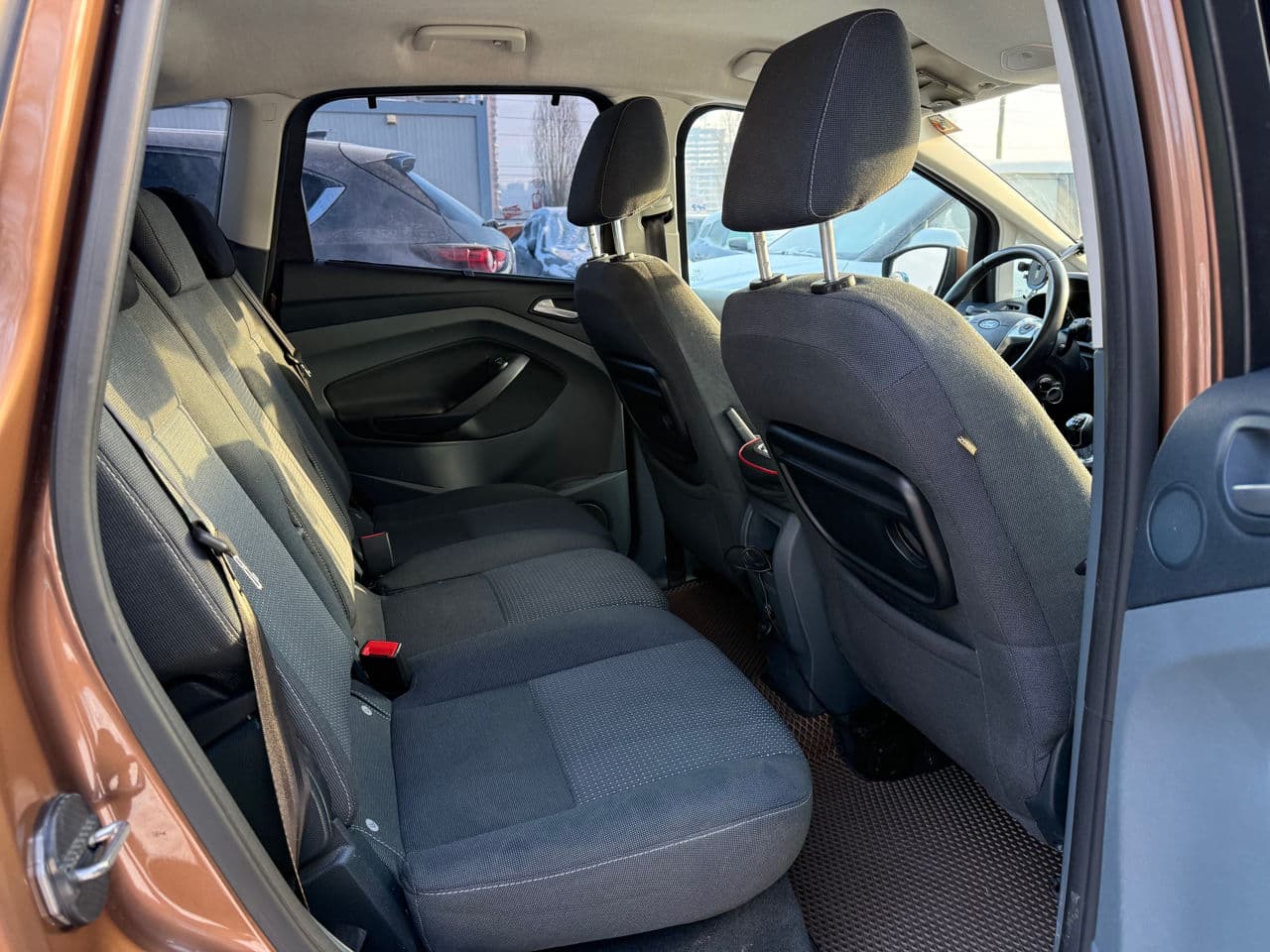 2014 Ford C-MAX — Miniatură 16