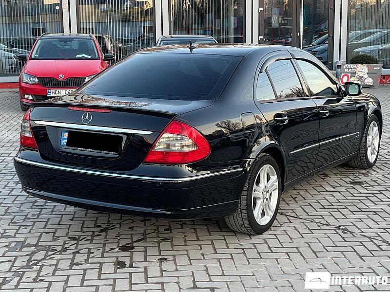 2008 Mercedes E 200 — Miniatură 2