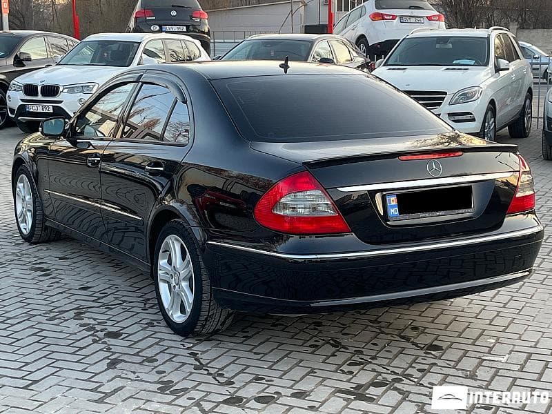 2008 Mercedes E 200 — Miniatură 3
