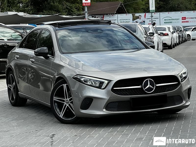 2020 Mercedes A 180 — Miniatură 3
