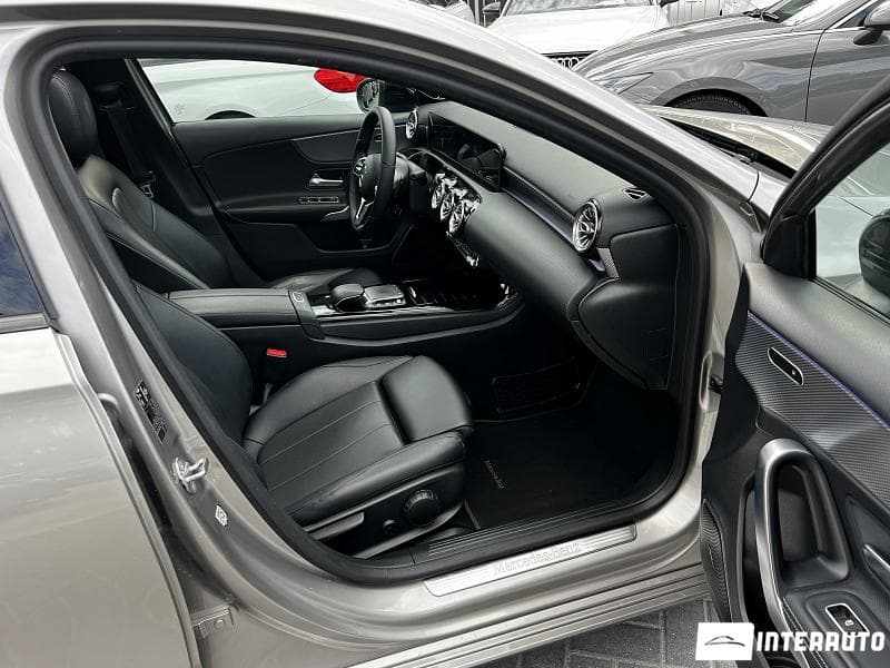2020 Mercedes A 180 — Miniatură 9