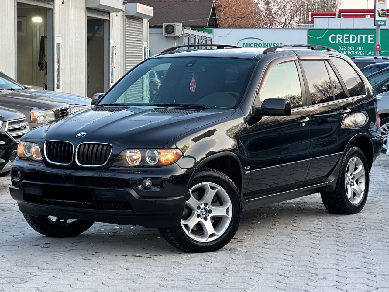 2005 BMW X5 3.0i — Miniatură 2