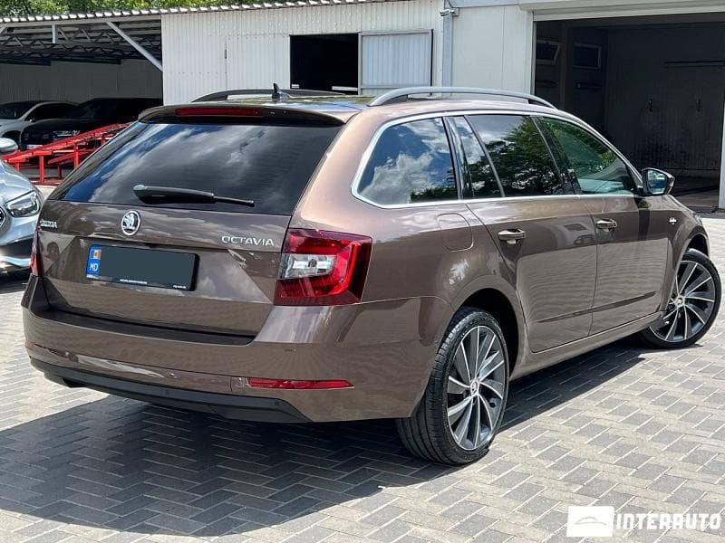 2018 Skoda Octavia — Miniatură 2
