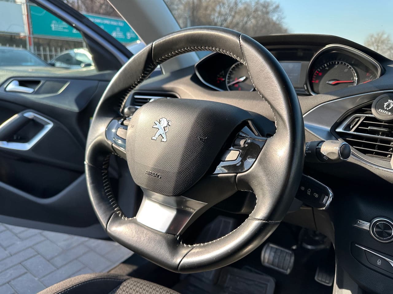 2020 Peugeot 308 — Miniatură 8
