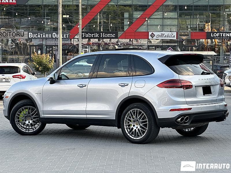 2014 Porsche Cayenne S Hybrid — Miniatură 4