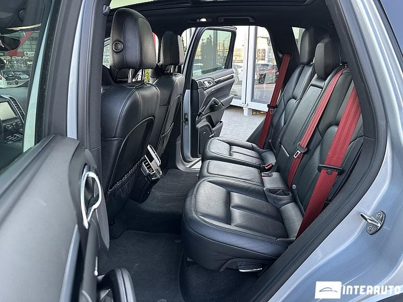 2014 Porsche Cayenne S Hybrid — Miniatură 12