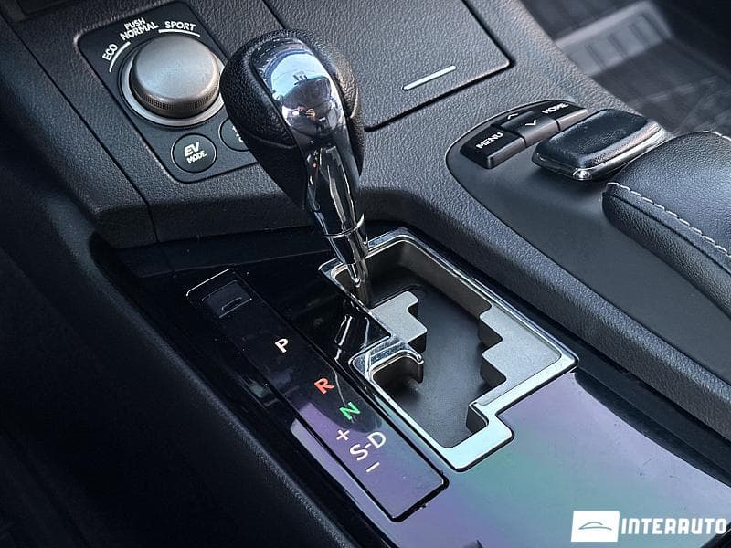 Lexus ES 300h 2015 — Миниатюра 12