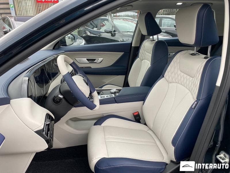 2024 Dongfeng Huge — Miniatură 6