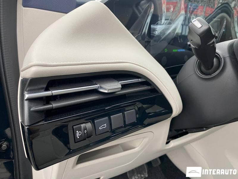 2024 Dongfeng Huge — Miniatură 15