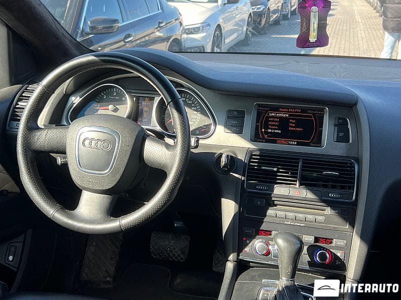 Audi Q7 2006 — Миниатюра 9