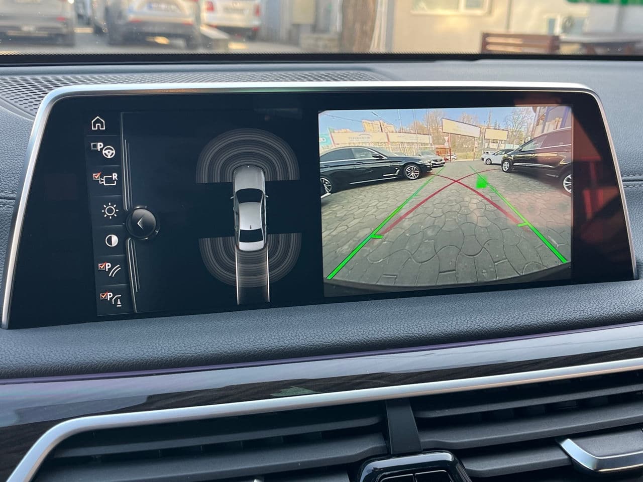 2016 BMW 740e — Miniatură 14