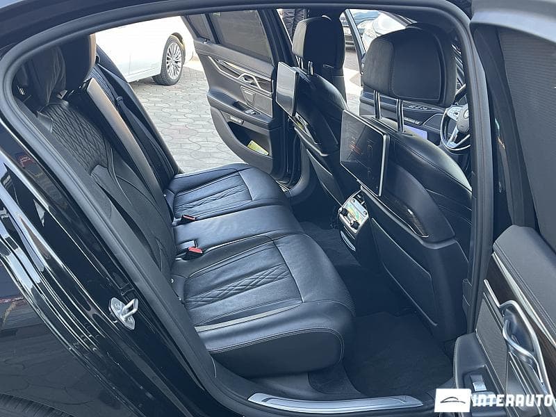 2016 BMW 740e — Miniatură 21