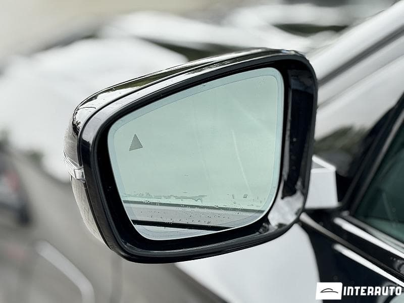 2022 BMW 530e — Miniatură 8