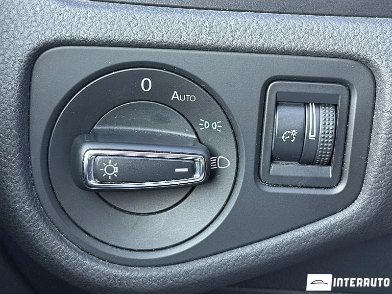 2019 Volkswagen Golf — Miniatură 15