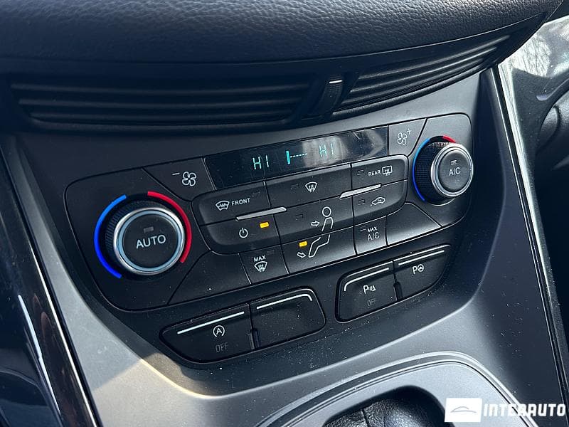 2019 Ford Kuga — Miniatură 12