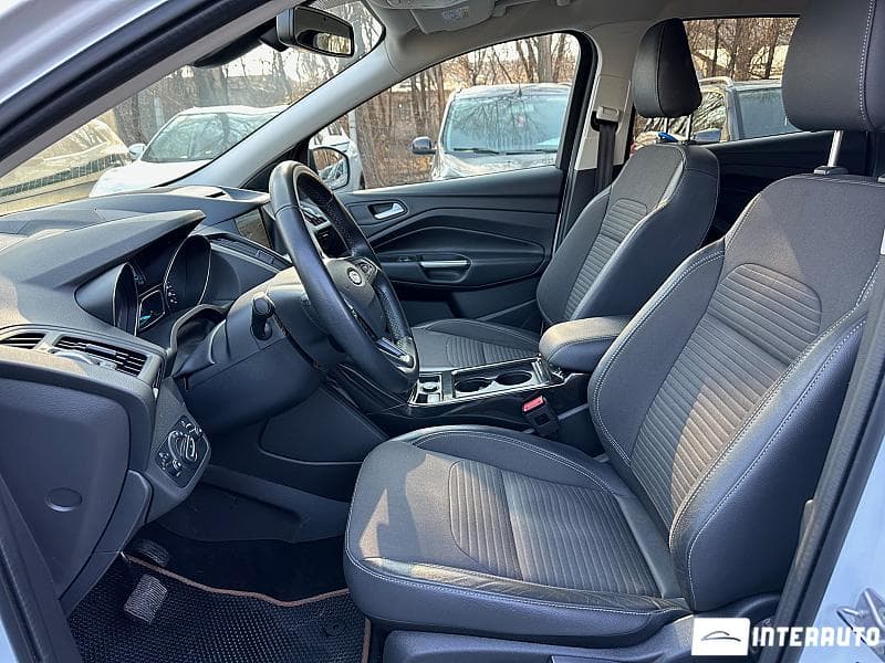 2019 Ford Kuga — Miniatură 5