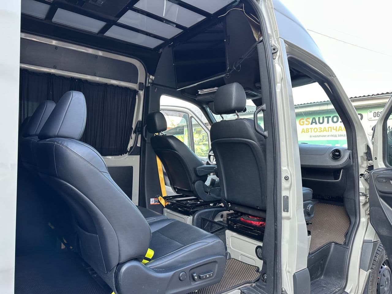 2021 Mercedes Sprinter — Miniatură 8