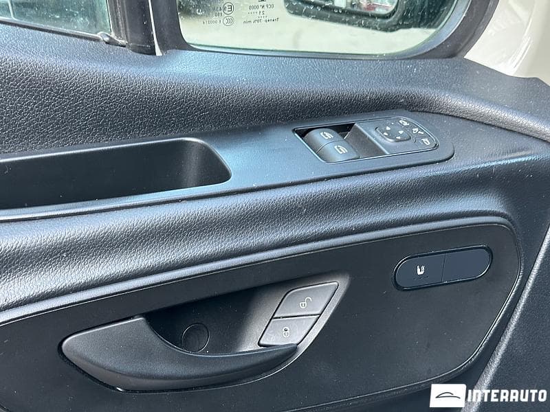2021 Mercedes Sprinter — Miniatură 15