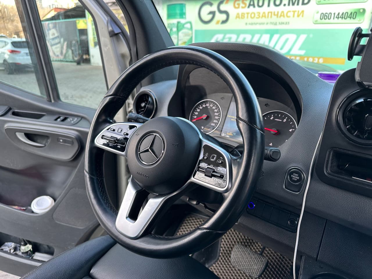 2021 Mercedes Sprinter — Miniatură 11