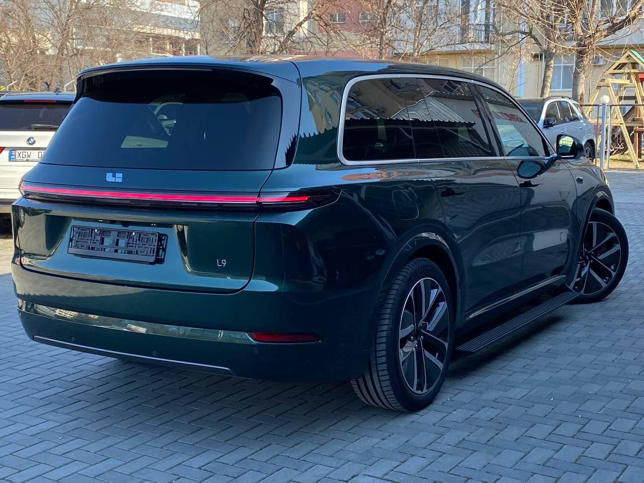2024 LiXiang L9 — Miniatură 2
