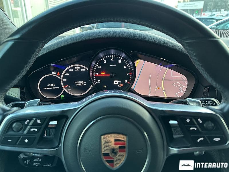 2018 Porsche Cayenne — Miniatură 12