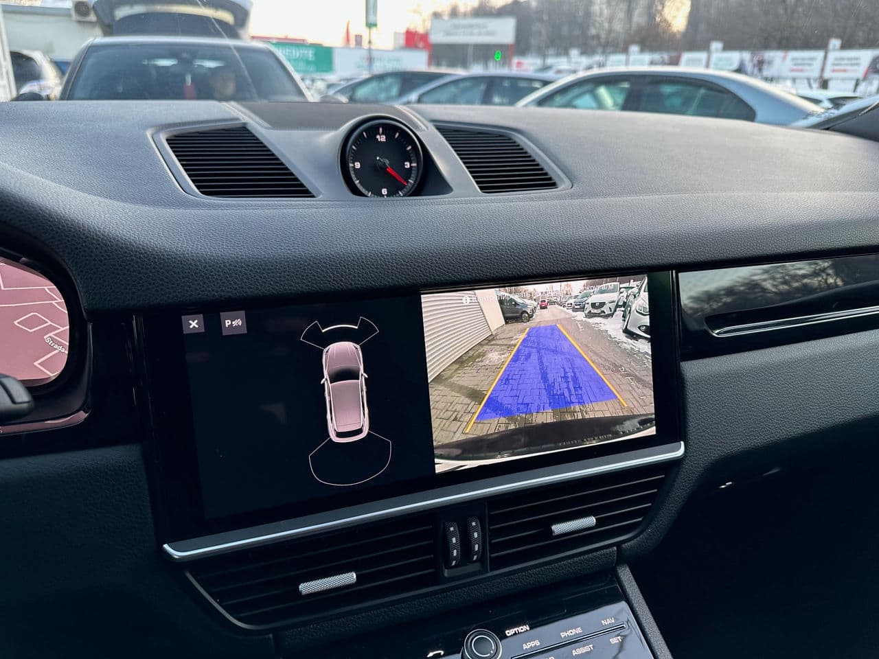 2018 Porsche Cayenne — Miniatură 15