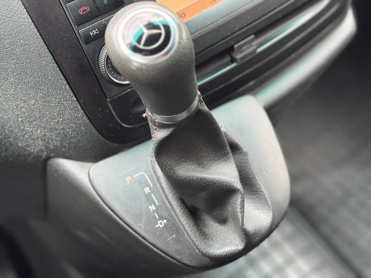 2011 Mercedes Vito — Miniatură 14