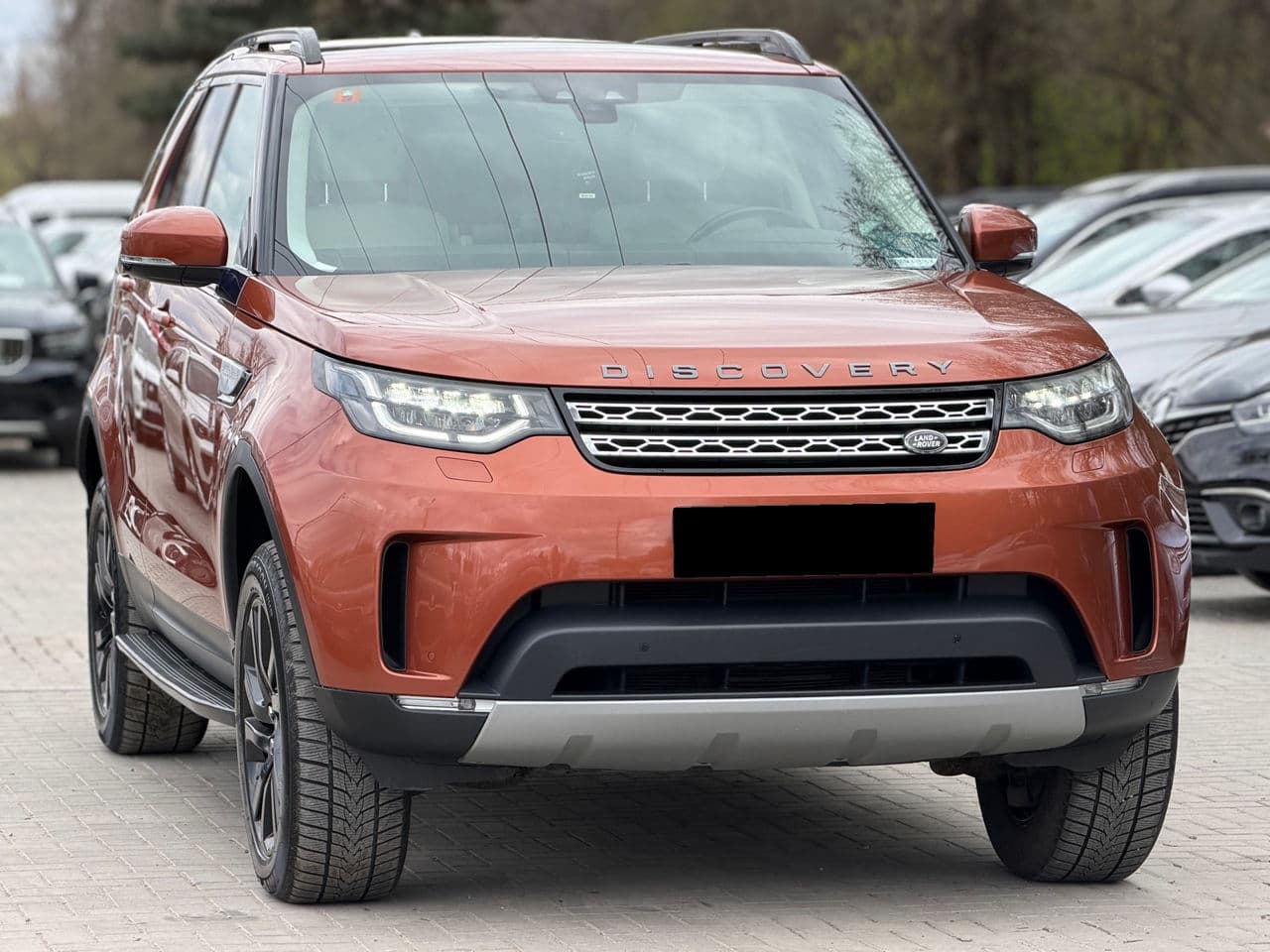 2017 Land Rover Discovery — Miniatură 3