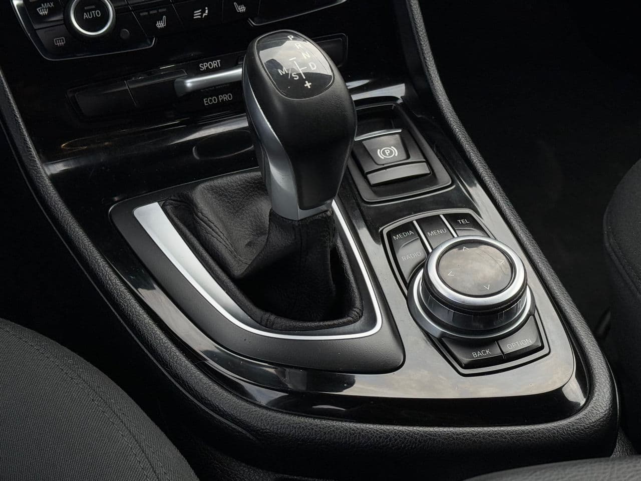 BMW 216d 2016 — Миниатюра 15