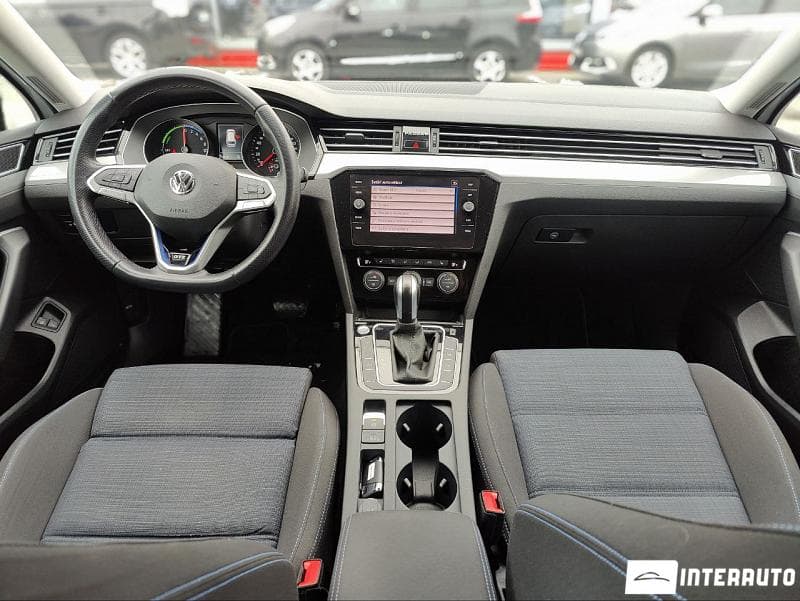 2020 Volkswagen Passat GTE — Miniatură 6