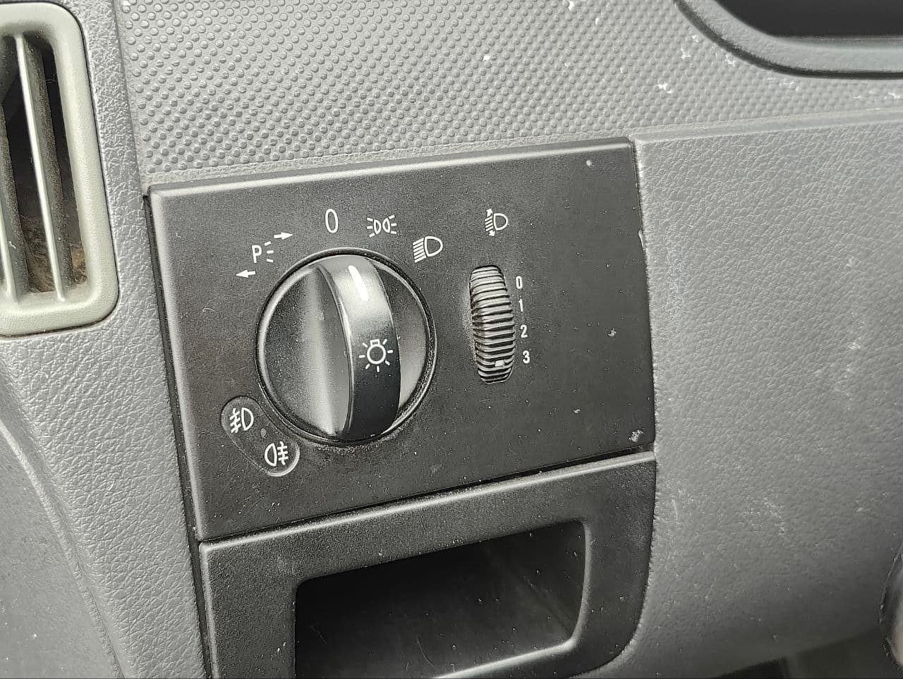 2012 Mercedes Vito — Miniatură 15