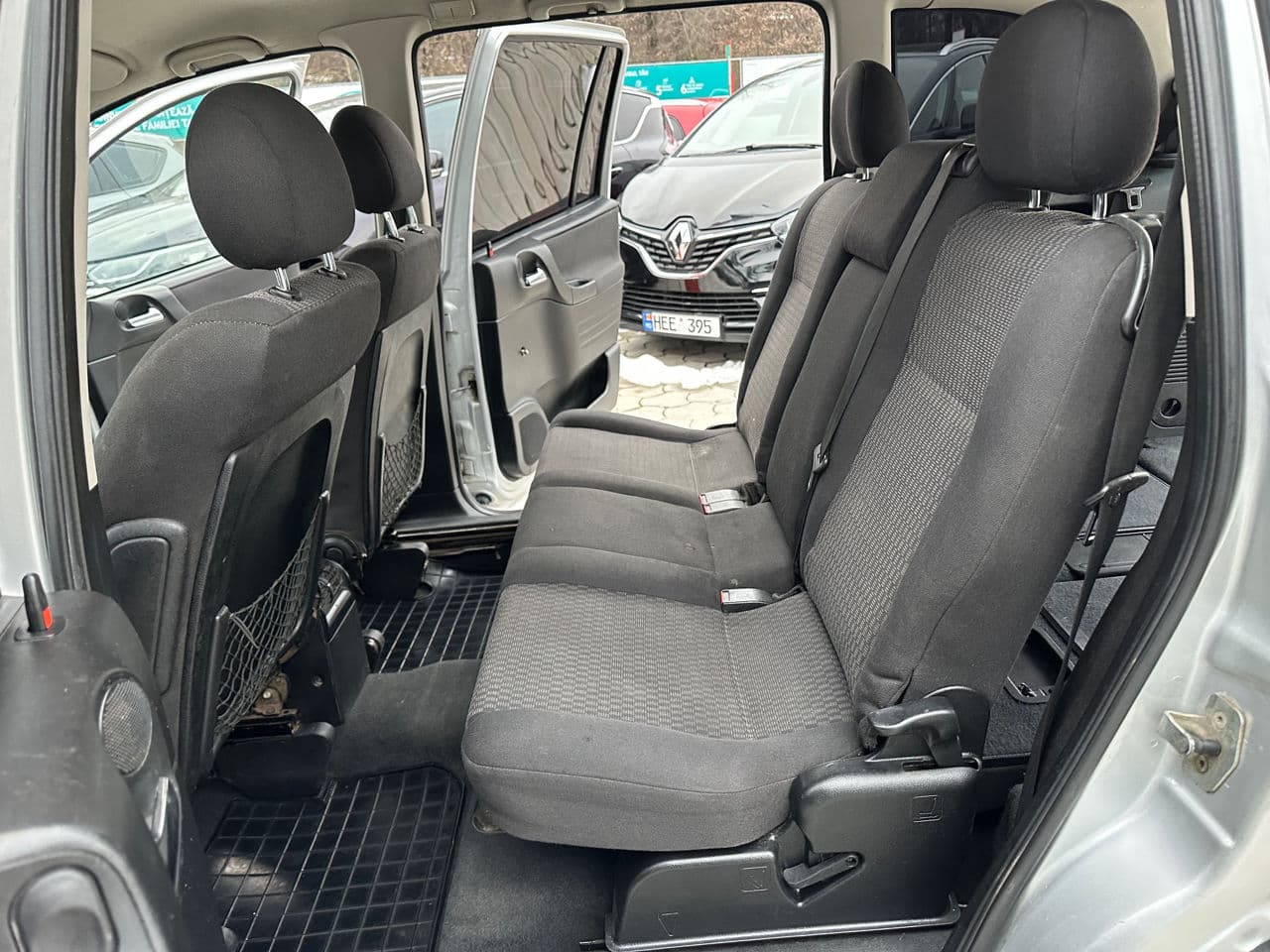 2005 Opel Zafira — Miniatură 14