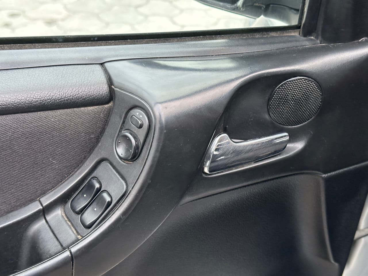 2005 Opel Zafira — Miniatură 13