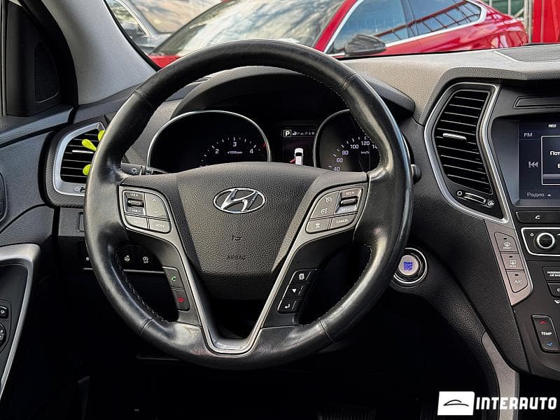 2017 Hyundai Santa Fe — Miniatură 8