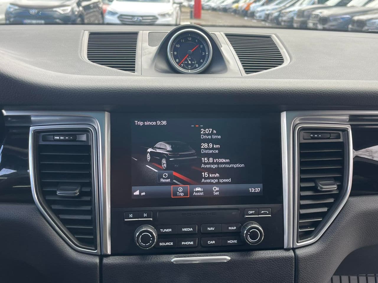 2016 Porsche Macan — Miniatură 10