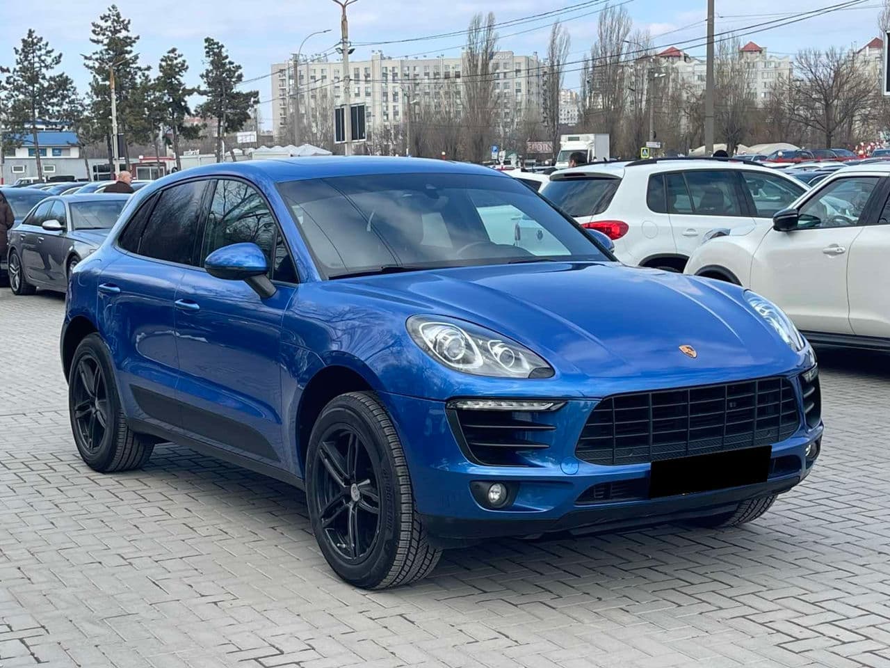 2016 Porsche Macan — Miniatură 3